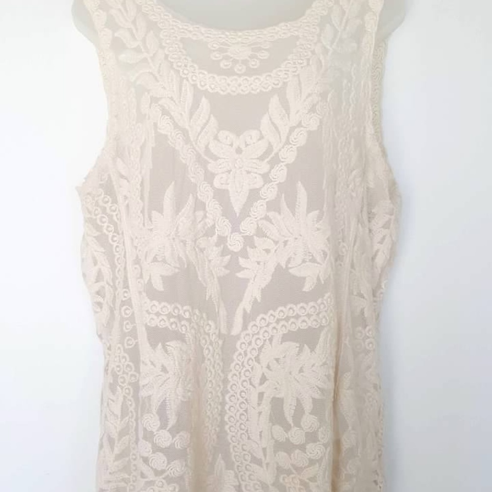 Women's Express Brand Lace/Vintage Tank